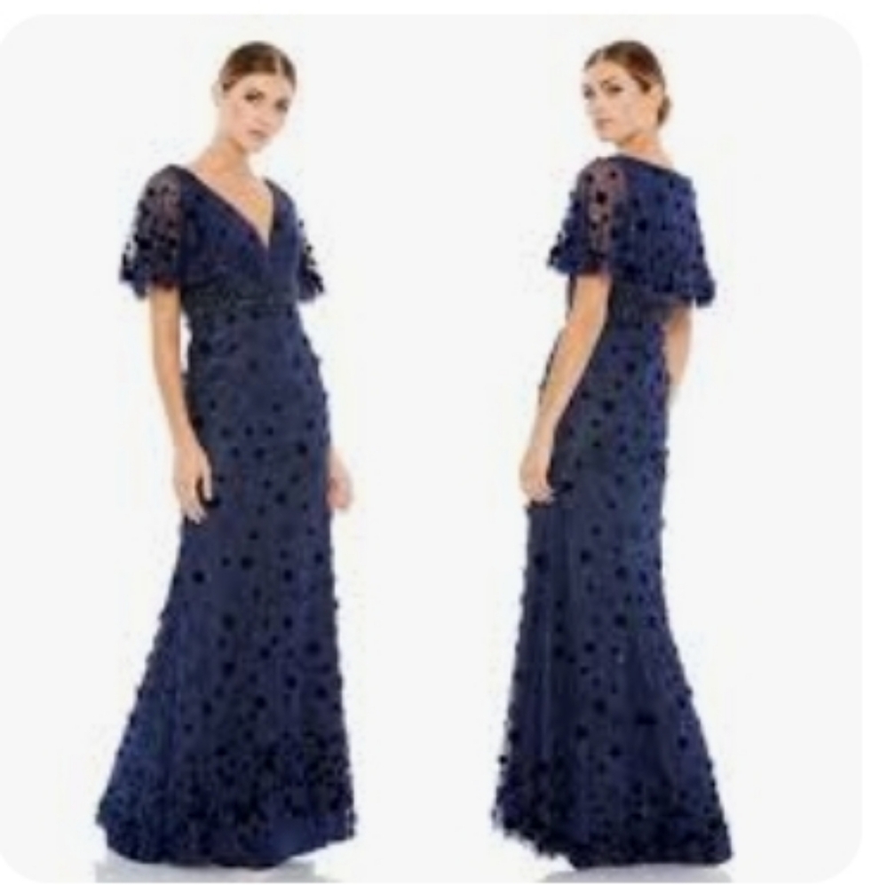 Mac Duggal Navy blue floral 67712 V Neck Bell Sleeve Lace Dress Sz 10 NWT